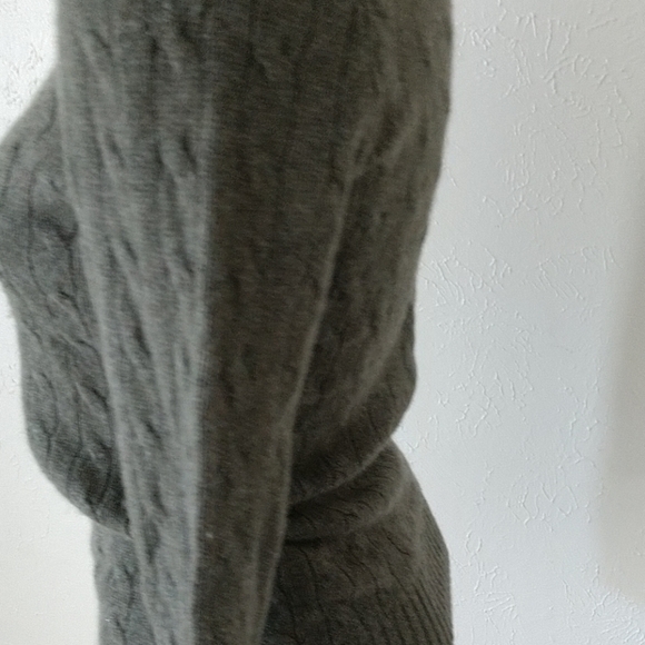 COMING DEC RL OLIVE CASHMERE Black Label RALPH LAUREN Cable Knit Sweater NWOT - Picture 2 of 7